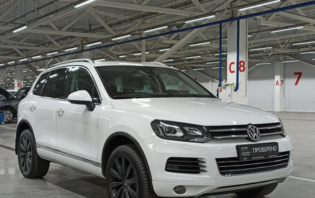 Volkswagen Touareg III, 2013 год, 1 899 000 рублей, 3 фотография