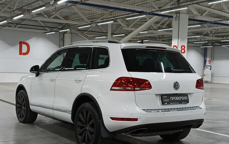 Volkswagen Touareg III, 2013 год, 1 899 000 рублей, 8 фотография