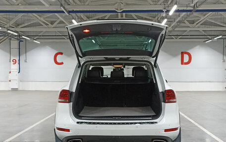 Volkswagen Touareg III, 2013 год, 1 899 000 рублей, 12 фотография