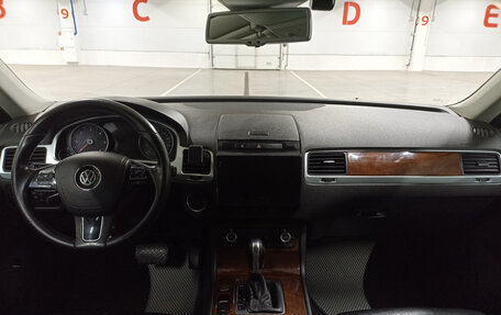 Volkswagen Touareg III, 2013 год, 1 899 000 рублей, 17 фотография