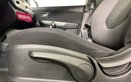 KIA Rio III рестайлинг, 2013 год, 737 000 рублей, 16 фотография