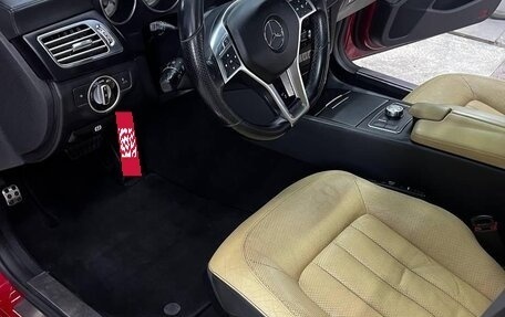 Mercedes-Benz CLS, 2012 год, 2 000 000 рублей, 3 фотография