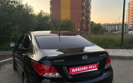 Hyundai Solaris II рестайлинг, 2013 год, 750 000 рублей, 4 фотография