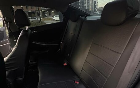 Hyundai Solaris II рестайлинг, 2013 год, 750 000 рублей, 9 фотография