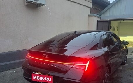 Hyundai Elantra, 2023 год, 2 250 000 рублей, 8 фотография