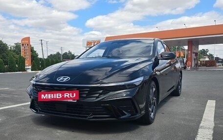 Hyundai Elantra, 2023 год, 2 250 000 рублей, 7 фотография