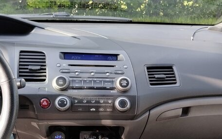 Honda Civic VIII, 2008 год, 700 000 рублей, 6 фотография