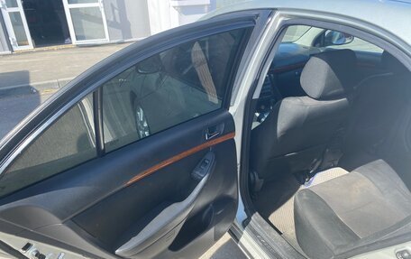 Toyota Avensis III рестайлинг, 2007 год, 750 000 рублей, 7 фотография