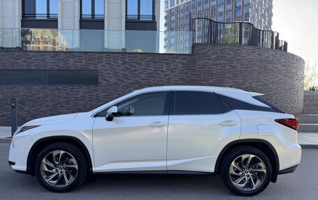 Lexus RX IV рестайлинг, 2018 год, 4 490 000 рублей, 7 фотография