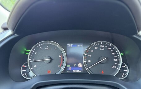 Lexus RX IV рестайлинг, 2018 год, 4 490 000 рублей, 28 фотография