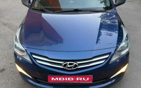 Hyundai Solaris II рестайлинг, 2014 год, 1 110 000 рублей, 1 фотография