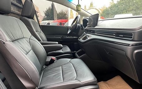 Honda Odyssey IV, 2022 год, 2 850 000 рублей, 6 фотография