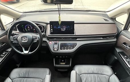 Honda Odyssey IV, 2022 год, 2 850 000 рублей, 7 фотография