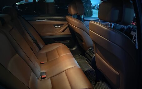 BMW 5 серия, 2010 год, 2 300 000 рублей, 8 фотография
