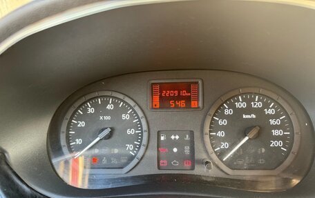 Renault Logan I, 2012 год, 415 000 рублей, 7 фотография