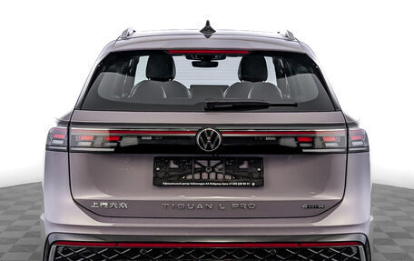 Volkswagen Tiguan, 2024 год, 6 000 000 рублей, 6 фотография