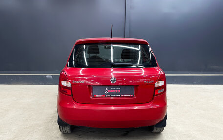 Skoda Fabia II, 2013 год, 600 000 рублей, 5 фотография