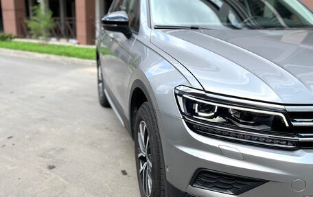 Volkswagen Tiguan II, 2020 год, 2 920 000 рублей, 4 фотография