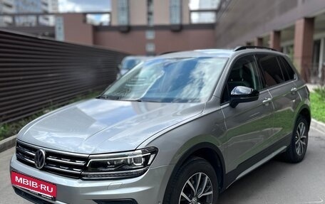 Volkswagen Tiguan II, 2020 год, 2 920 000 рублей, 3 фотография