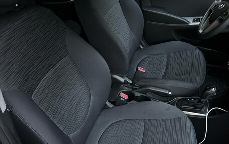 Hyundai Solaris II рестайлинг, 2014 год, 1 110 000 рублей, 2 фотография