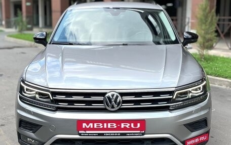 Volkswagen Tiguan II, 2020 год, 2 920 000 рублей, 20 фотография