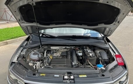 Volkswagen Tiguan II, 2020 год, 2 920 000 рублей, 19 фотография