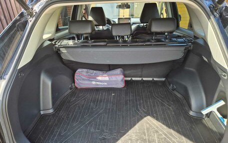 Toyota RAV4, 2022 год, 3 550 000 рублей, 11 фотография