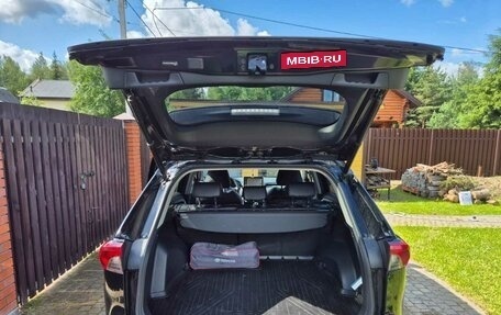 Toyota RAV4, 2022 год, 3 550 000 рублей, 12 фотография
