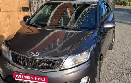 KIA Rio III рестайлинг, 2011 год, 850 000 рублей, 3 фотография