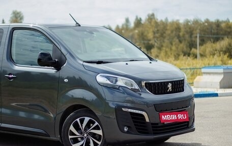 Peugeot Traveller I, 2021 год, 3 800 000 рублей, 5 фотография