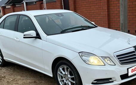 Mercedes-Benz E-Класс, 2012 год, 1 350 000 рублей, 3 фотография
