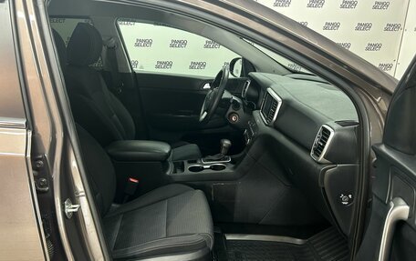 KIA Sportage IV рестайлинг, 2019 год, 1 985 000 рублей, 10 фотография