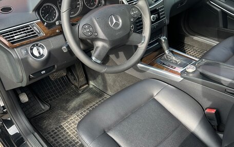 Mercedes-Benz E-Класс, 2011 год, 1 700 000 рублей, 5 фотография