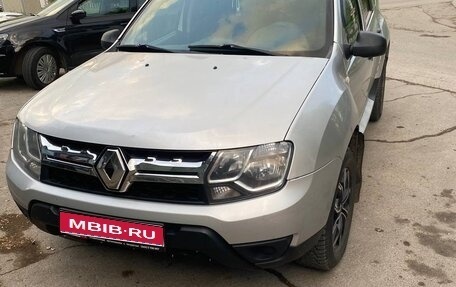 Renault Duster I рестайлинг, 2016 год, 890 000 рублей, 1 фотография