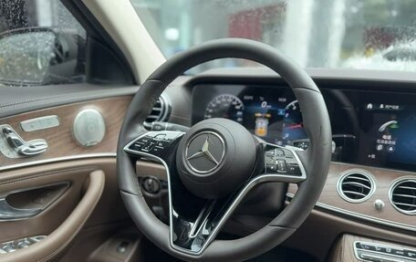Mercedes-Benz E-Класс, 2022 год, 3 750 006 рублей, 8 фотография