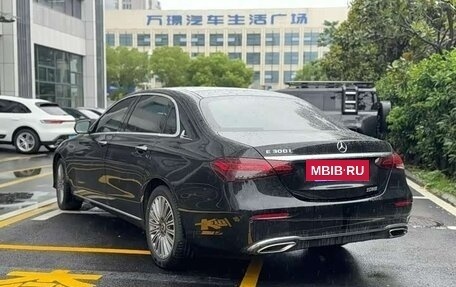 Mercedes-Benz E-Класс, 2022 год, 3 750 006 рублей, 3 фотография