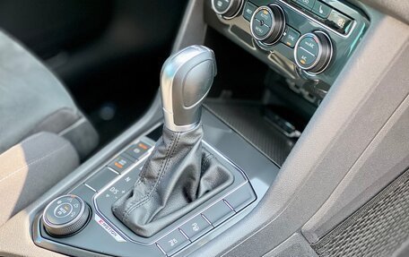 Volkswagen Tiguan II, 2019 год, 2 797 000 рублей, 13 фотография