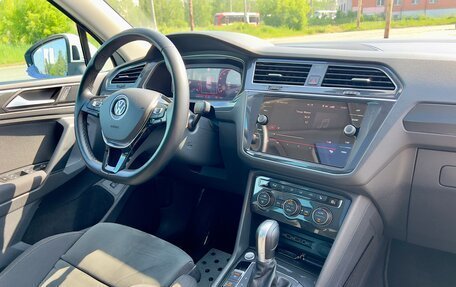 Volkswagen Tiguan II, 2019 год, 2 797 000 рублей, 14 фотография