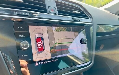 Volkswagen Tiguan II, 2019 год, 2 797 000 рублей, 21 фотография