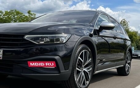 Volkswagen Passat B8 рестайлинг, 2020 год, 3 150 000 рублей, 22 фотография