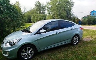 Hyundai Solaris II рестайлинг, 2011 год, 900 000 рублей, 1 фотография