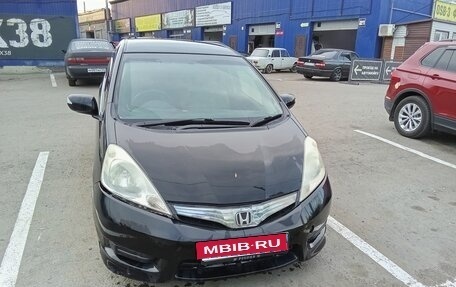 Honda Fit Shuttle I рестайлинг, 2012 год, 810 000 рублей, 1 фотография
