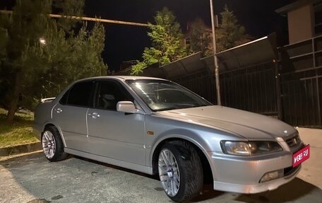Honda Accord VII рестайлинг, 2000 год, 350 000 рублей, 1 фотография