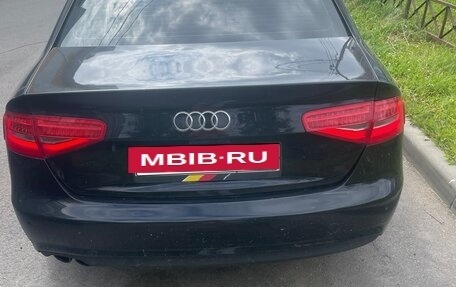 Audi A4, 2012 год, 988 000 рублей, 6 фотография