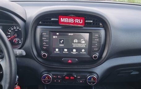 KIA Soul III, 2020 год, 1 400 000 рублей, 6 фотография