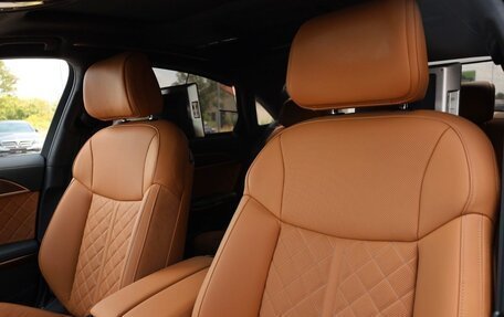 Audi A8, 2025 год, 12 400 000 рублей, 15 фотография