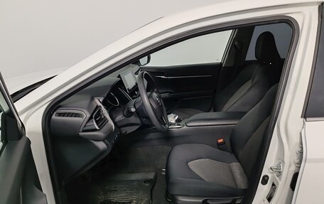 Toyota Camry, 2021 год, 2 380 000 рублей, 5 фотография