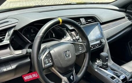 Honda Civic IX, 2021 год, 1 960 000 рублей, 10 фотография