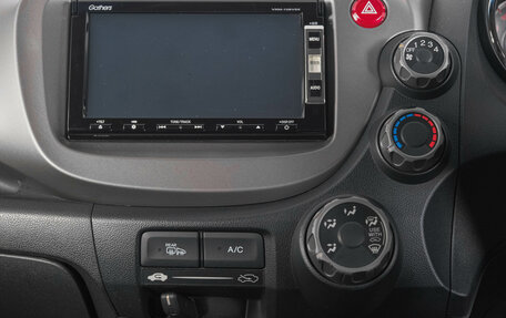 Honda Fit III, 2012 год, 899 000 рублей, 17 фотография