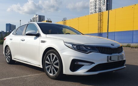 KIA Optima IV, 2019 год, 2 300 000 рублей, 2 фотография
